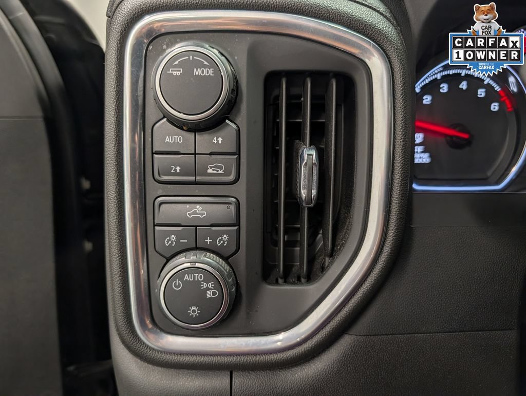 Used 2022 Chevrolet Silverado 1500 LT w/ Convenience Package II AWD/4WD image 38