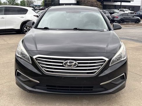 Used 2016 Hyundai Sonata SE FWD image 11