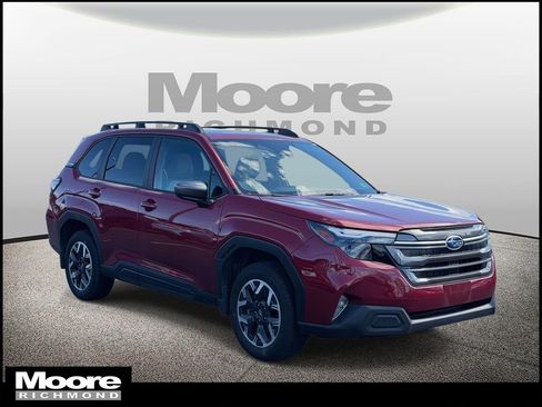 Used 2026 Subaru Forester Premium image 1