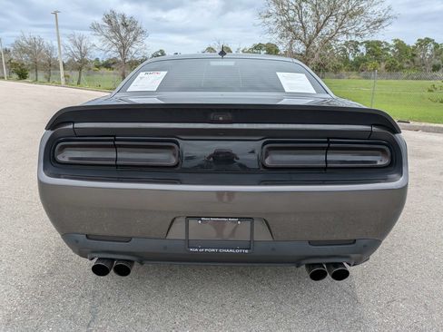Used 2020 Dodge Challenger SRT Hellcat Redeye RWD image 6