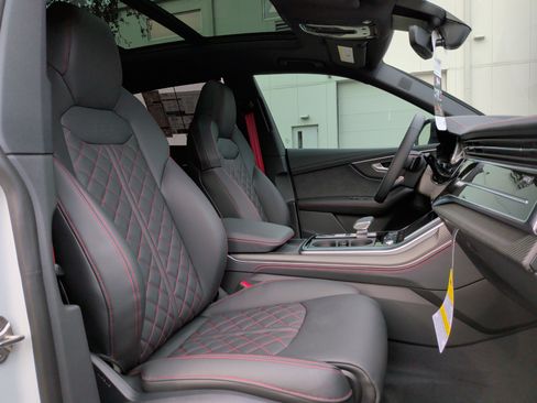 New 2026 Audi Q8 Prestige image 21