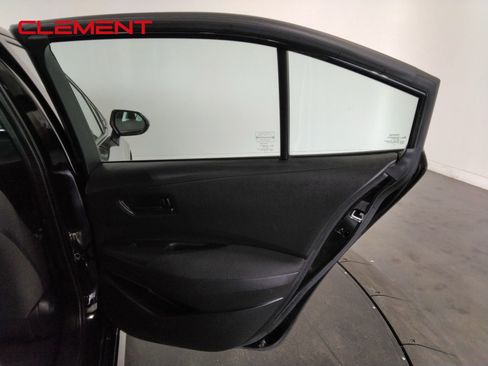 Used 2023 Toyota Corolla LE image 37