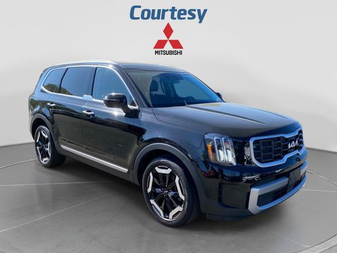 Used 2023 Kia Telluride S AWD/4WD image 8