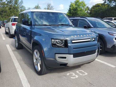 Used 2022 Land Rover Defender 110 SE AWD/4WD image 3