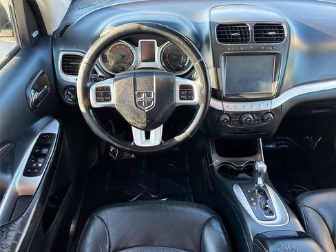 Used 2018 Dodge Journey GT w/ Driver Convenience Group image 24