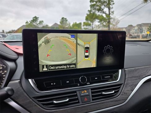 New 2025 Nissan Altima 2.5 SL image 25