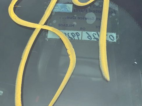 Used 2021 Mercedes-Benz GLE 350 4MATIC image 31