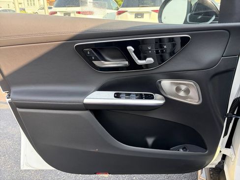 New 2026 Mercedes-Benz GLC 43 AMG 4MATIC image 17
