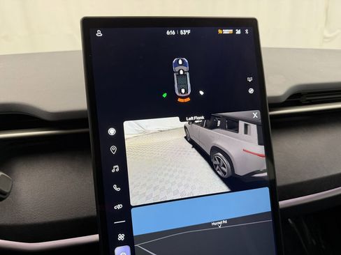 Used 2023 Fisker Ocean One image 22