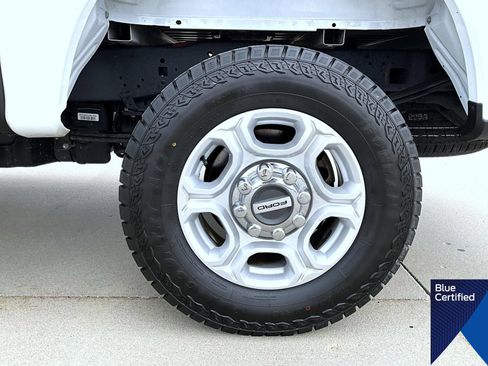 Certified 2025 Ford F250 XLT AWD/4WD image 24