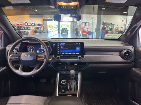 Used 2024 Chevrolet Colorado Trail Boss AWD/4WD image 12