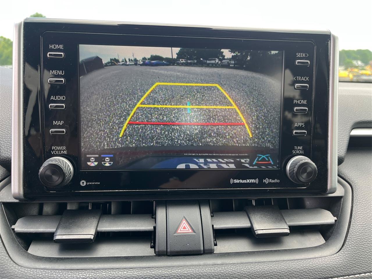 Used 2019 Toyota RAV4 XLE w/ Convenience Package AWD/4WD image 18