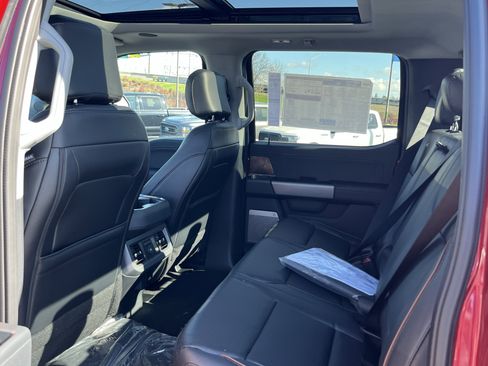 New 2026 Ford F350 Lariat w/ Black Appearance Package image 11