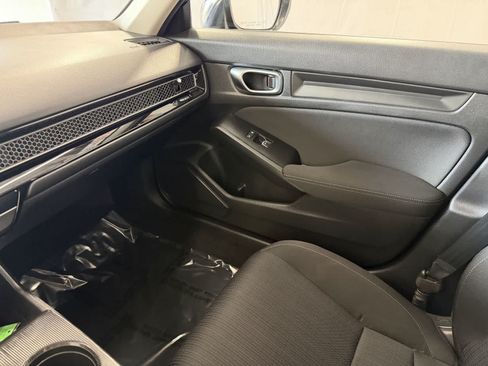 Used 2025 Honda Civic LX image 21