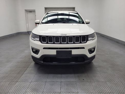 Used 2020 Jeep Compass Latitude w/ Premium Lighting Group FWD image 15