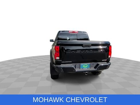 Certified 2024 Chevrolet Colorado ZR2 w/ Technology Package AWD/4WD image 8