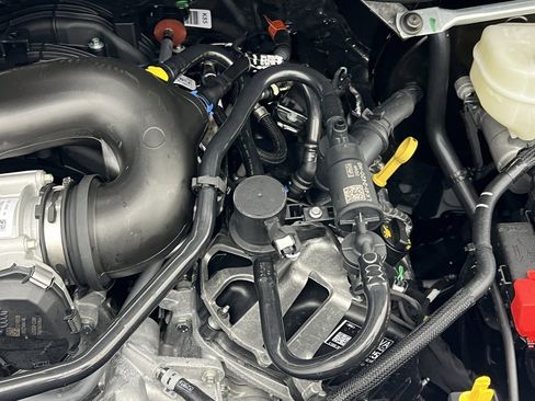 New 2026 Ford Transit 250 148 Medium Roof Extended AWD image 33