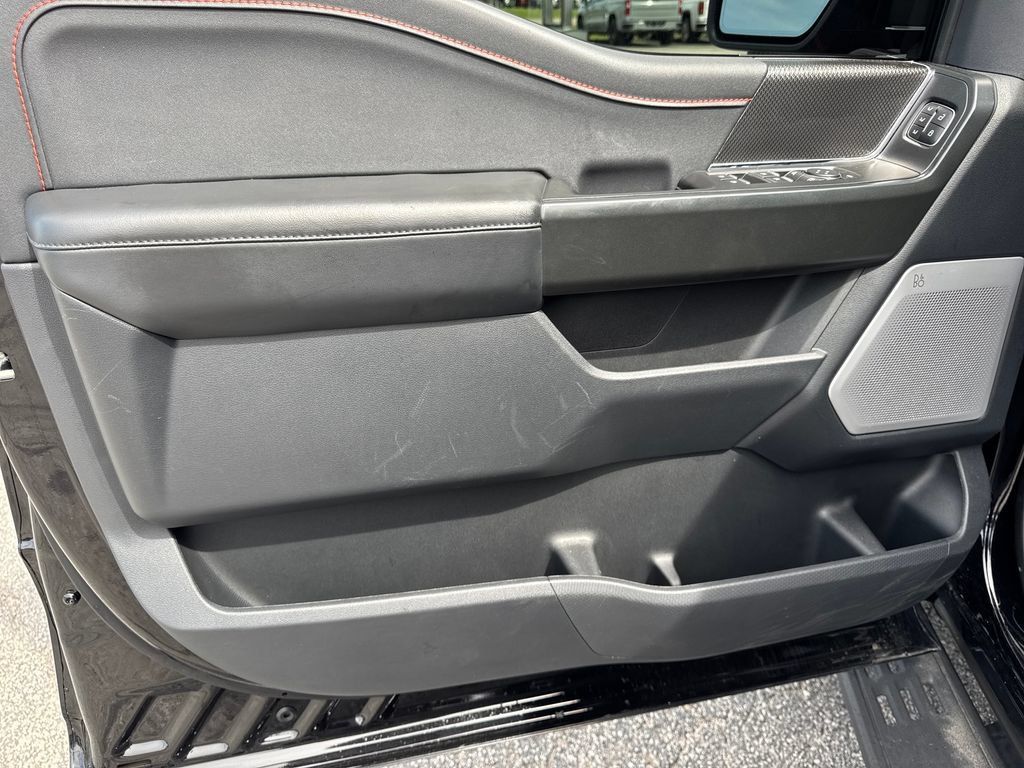 Used 2025 Ford F150 Raptor AWD/4WD image 13