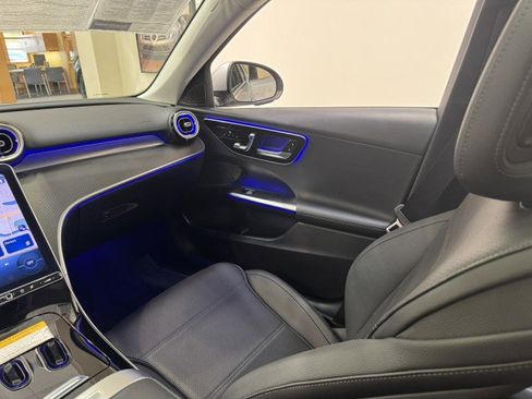 Used 2025 Mercedes-Benz C 300 Sedan image 12