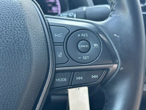 Used 2021 Toyota Camry SE FWD image 25