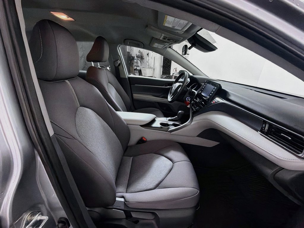 Used 2023 Toyota Camry LE FWD image 26