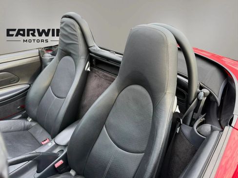 Used 1999 Porsche Boxster RWD image 18