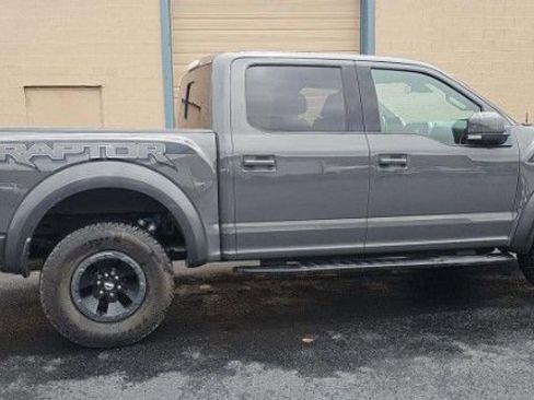 Used 2018 Ford F150 Raptor w/ Equipment Group 802A Luxury AWD/4WD image 4