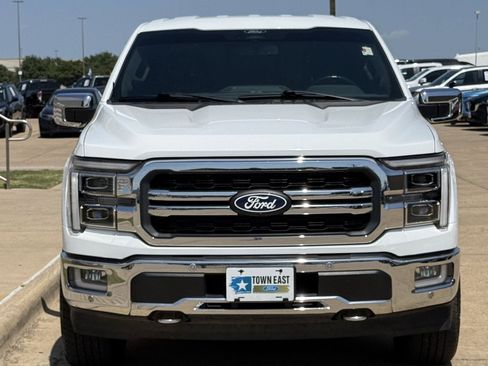 Certified 2024 Ford F150 Lariat w/ FX4 Off-Road Package AWD/4WD image 8
