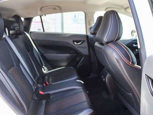 Used 2025 Subaru Crosstrek 2.5i Limited w/ Popular Package #4A image 17