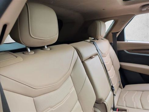 Used 2020 Cadillac XT5 Premium Luxury w/ Platinum Package FWD image 23