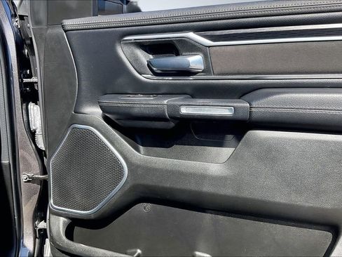 Used 2023 RAM 1500 Laramie AWD/4WD image 23