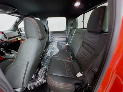 New 2026 Nissan Frontier PRO-4X AWD/4WD image 21
