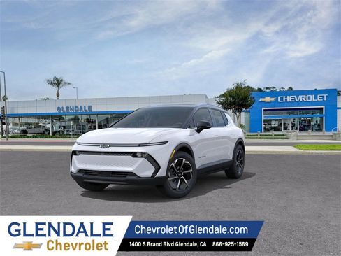 New 2026 Chevrolet Equinox EV LT image 8