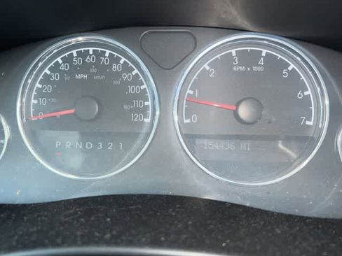 Used 2008 Chevrolet Uplander LS w/ Climate Package FWD image 2