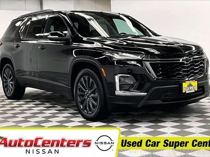 Used 2023 Chevrolet Traverse RS w/ LPO, Floor Liner Package