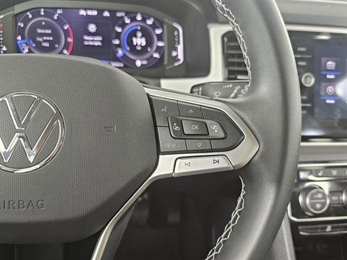 Used 2022 Volkswagen Atlas SE image 34