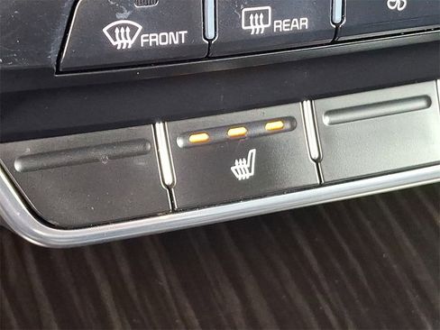 Used 2019 Kia Sorento EX image 23