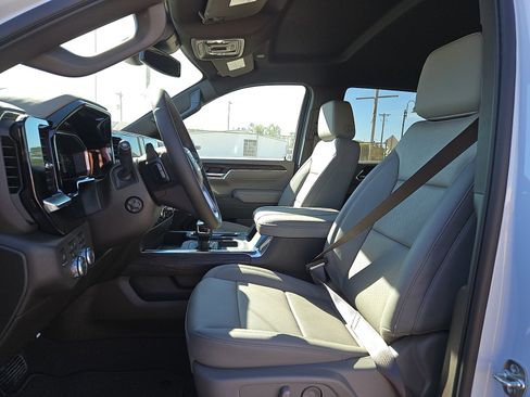 New 2026 GMC Sierra 1500 SLT w/ SLT Premium Plus Package image 15