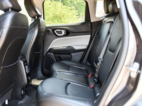 Used 2022 Jeep Compass Limited w/ Sun and Sound Group AWD/4WD image 15