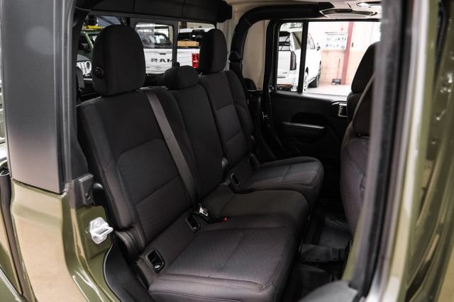 Used 2023 Jeep Gladiator Sport AWD/4WD image 60