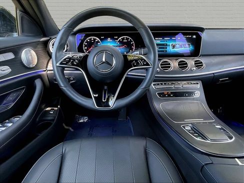 Used 2023 Mercedes-Benz E 350 4MATIC Sedan w/ Premium Package image 6
