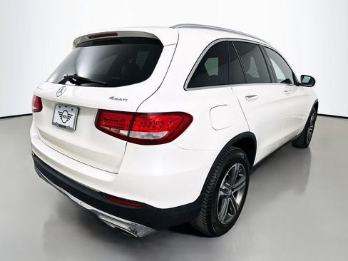 Used 2017 Mercedes-Benz GLC 300 4MATIC w/ Premium 1 Package image 5