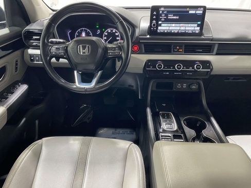 Used 2023 Honda Pilot EX-L image 10