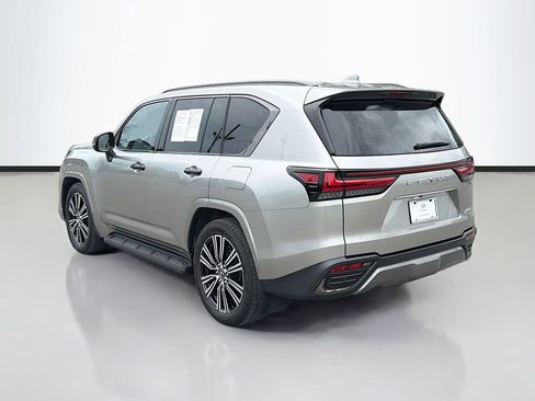 Used 2025 Lexus LX 600 4WD w/ Appearance Package image 7