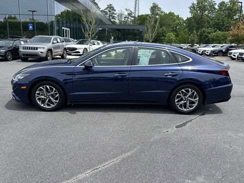 Used 2021 Hyundai Sonata SEL w/ Convenience Package FWD image 4