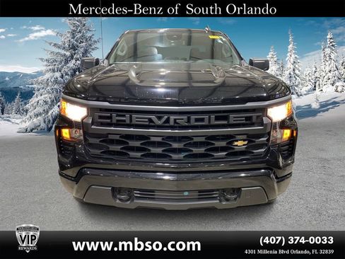 Used 2025 Chevrolet Silverado 1500 Custom image 18