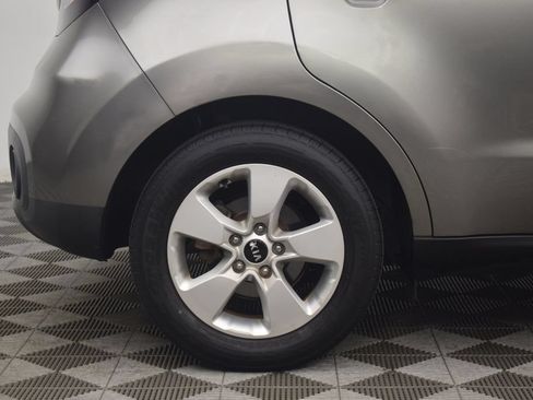 Used 2019 Kia Soul w/ Option Group 020 FWD image 25