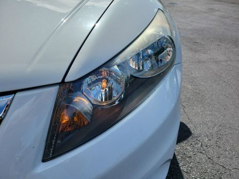 Used 2012 Honda Accord EX-L image 11