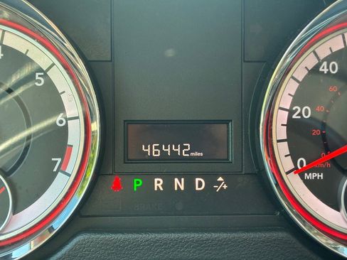 Used 2019 Dodge Grand Caravan SE FWD image 34