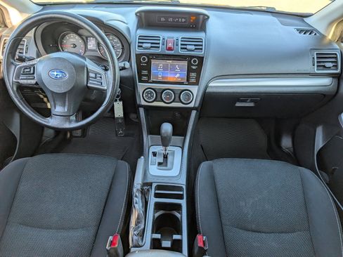 Used 2015 Subaru Crosstrek 2.0i Premium image 4